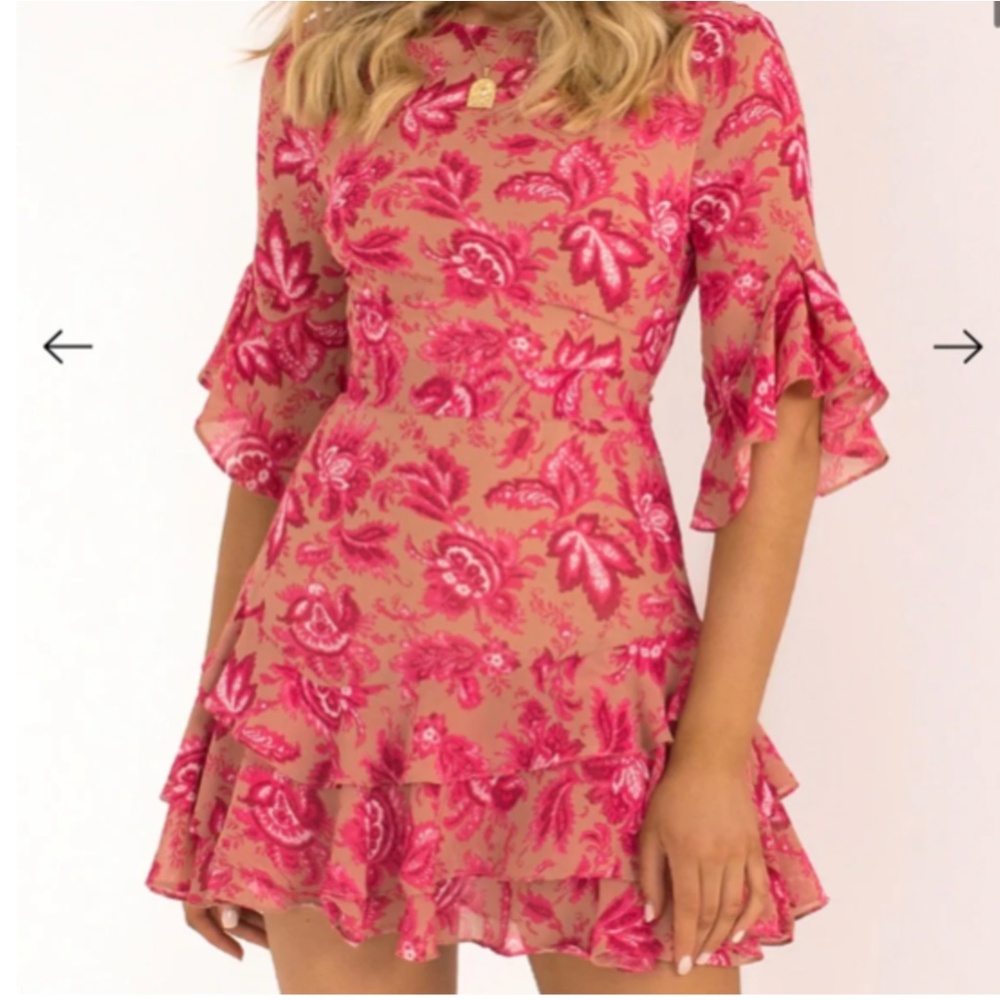 Influencer favorite Christy Dress - Picture 3 of 11